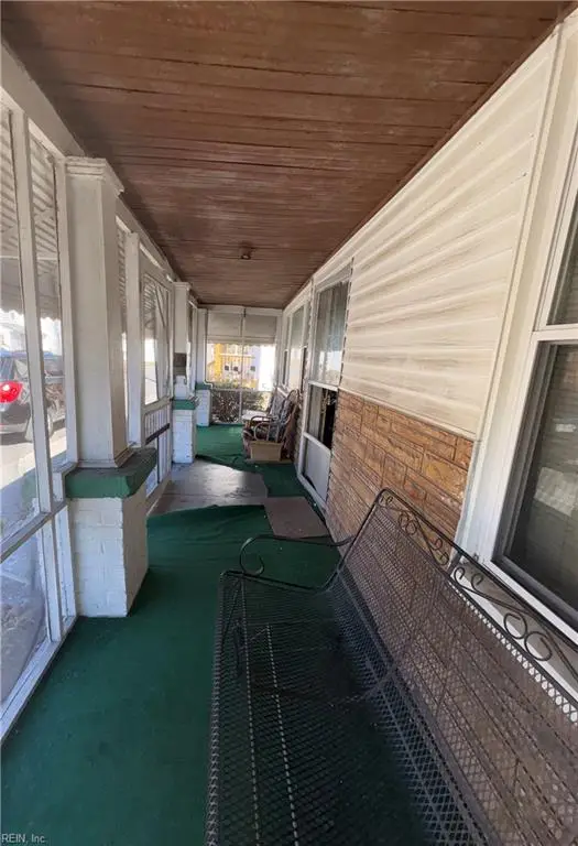 146 Pine Street, Suffolk, VA 23434 - #3