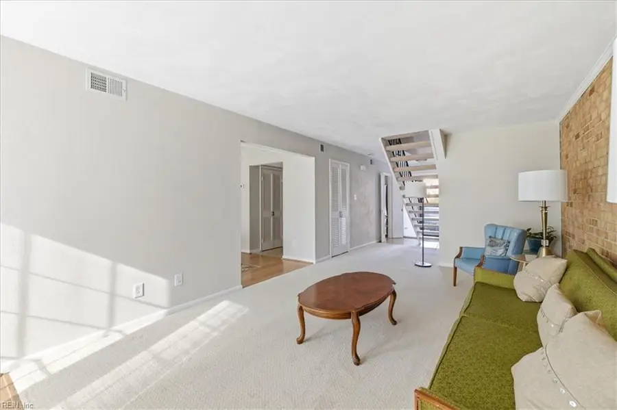 6492 Duquesne Place, Virginia Beach, VA 23464 - Image #3