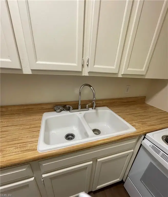 830 Fremont Street #ABCD, Norfolk, VA 23504 - #3