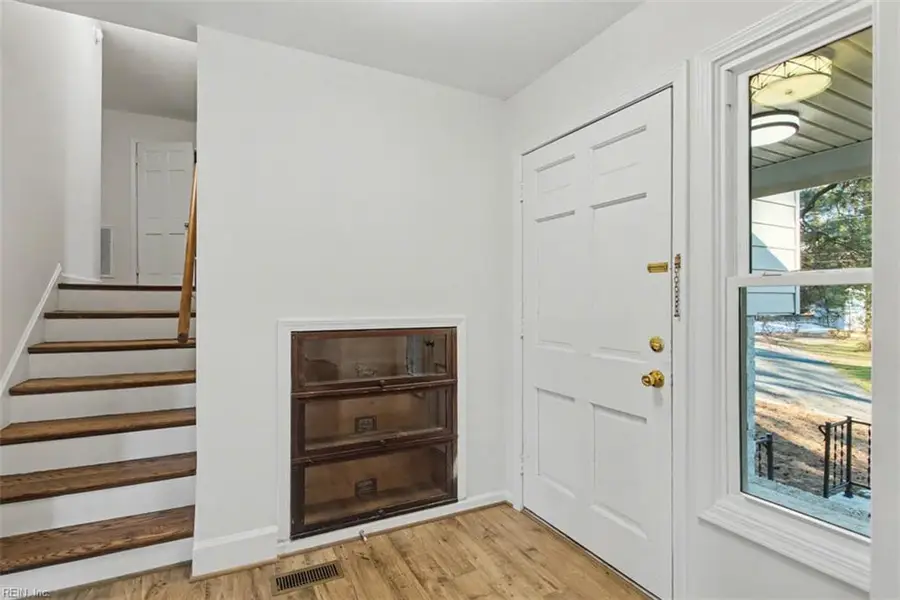 110 W Rexford Drive, Newport News, VA 23608 - #3