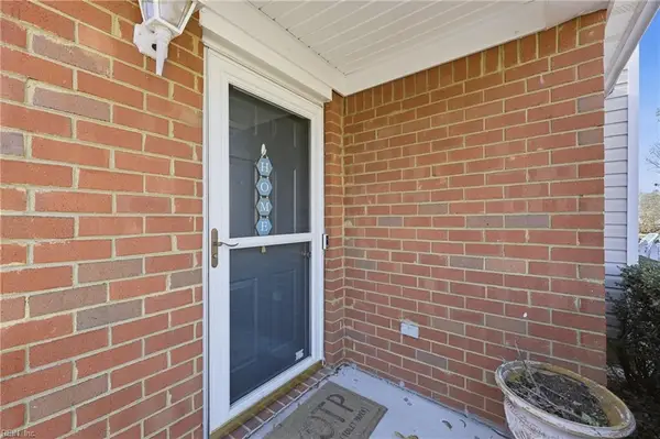 2604 Westgate Circle, Williamsburg, VA 23185