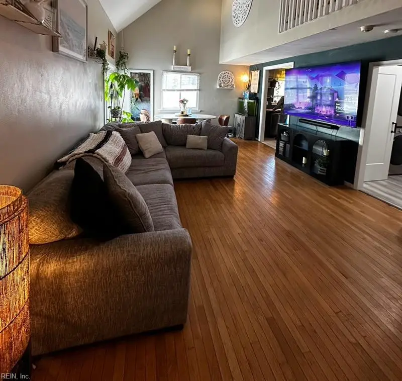 4908 Lauderdale Avenue #B, Virginia Beach, VA 23455 - Image #2