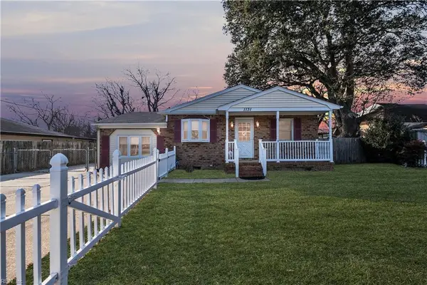 1131 Lilac Avenue, Chesapeake, VA 23325