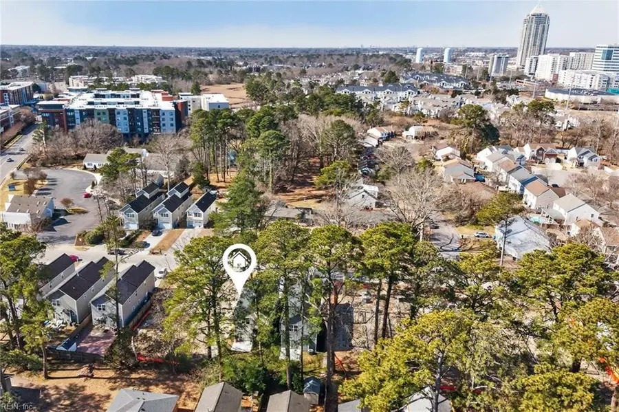 138 S Gum Avenue, Virginia Beach, VA 23452 - #2