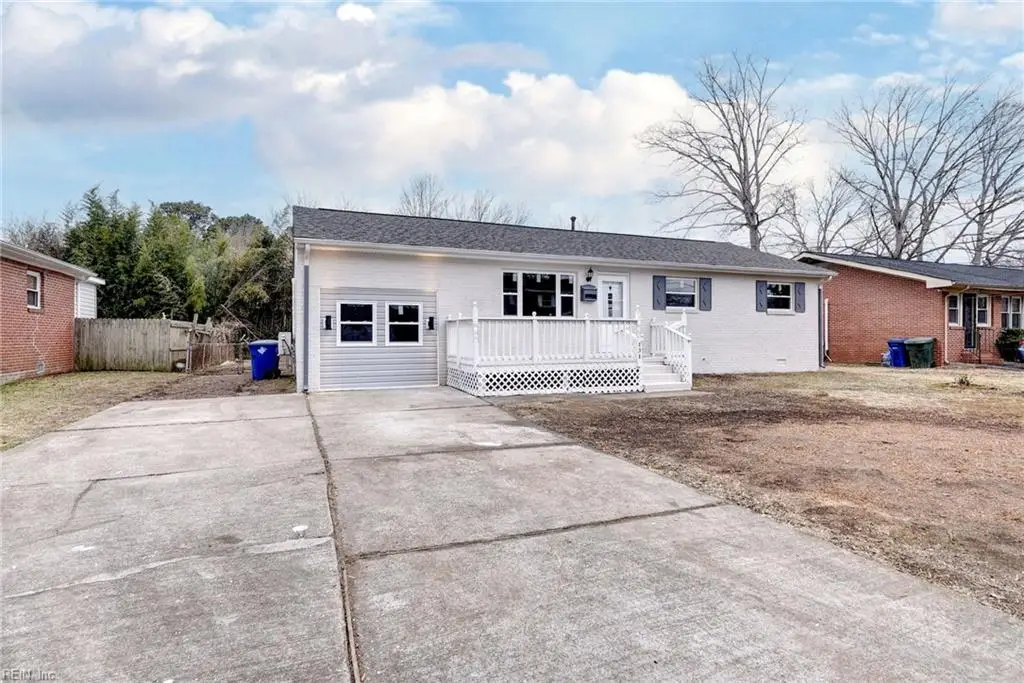 131 Ruston Drive, Newport News, VA 23602 - #1