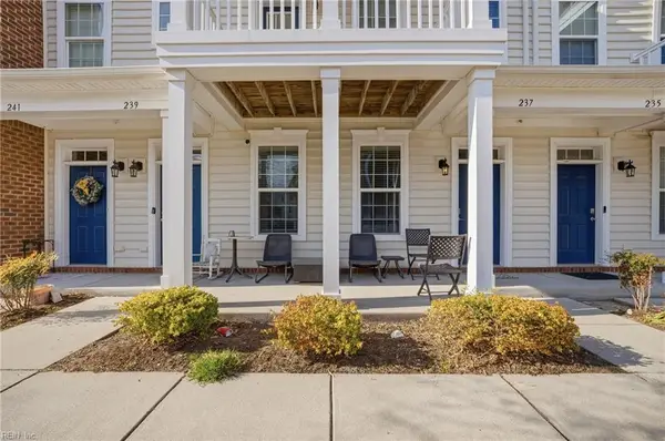 237 Breccia Lane, Virginia Beach, VA 23462