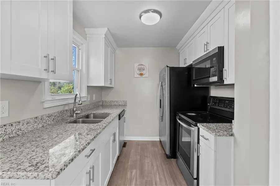 9607 Sherwood Place, Norfolk, VA 23503 - #2