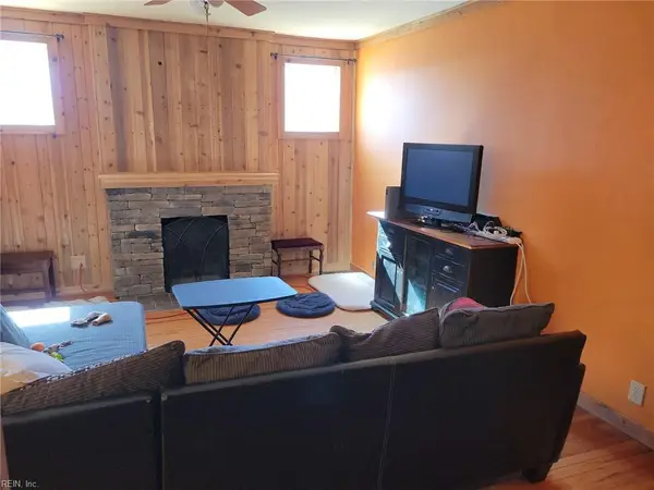 144 Nelson Drive, Newport News, VA 23601