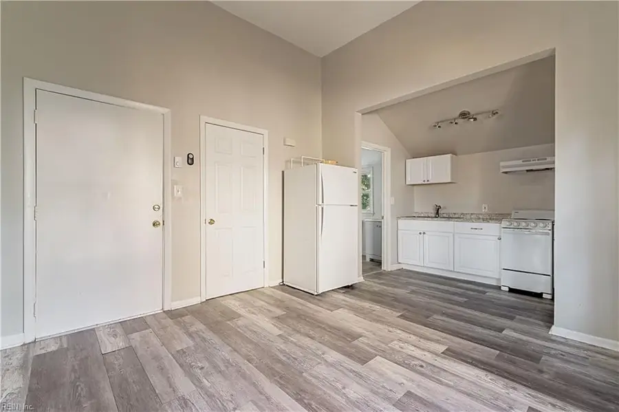 256 W Balview Avenue, Norfolk, VA 23503 - #3