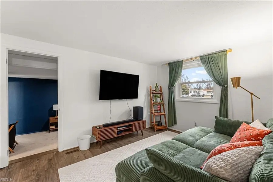 2000 Egger Circle, Hampton, VA 23663 - #2