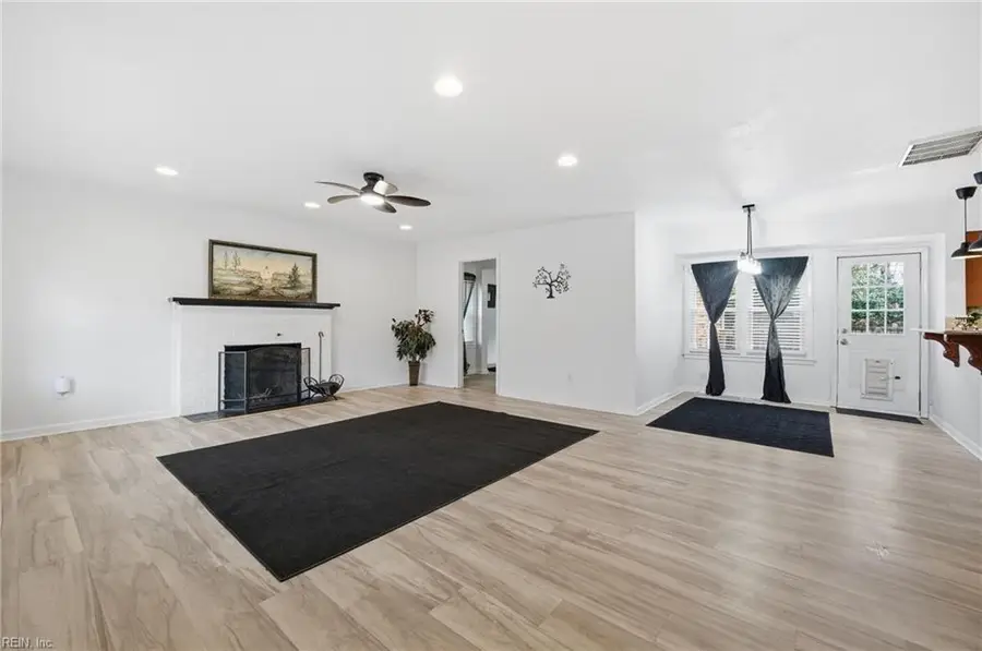 836 Townsend Place, Norfolk, VA 23502 - #2