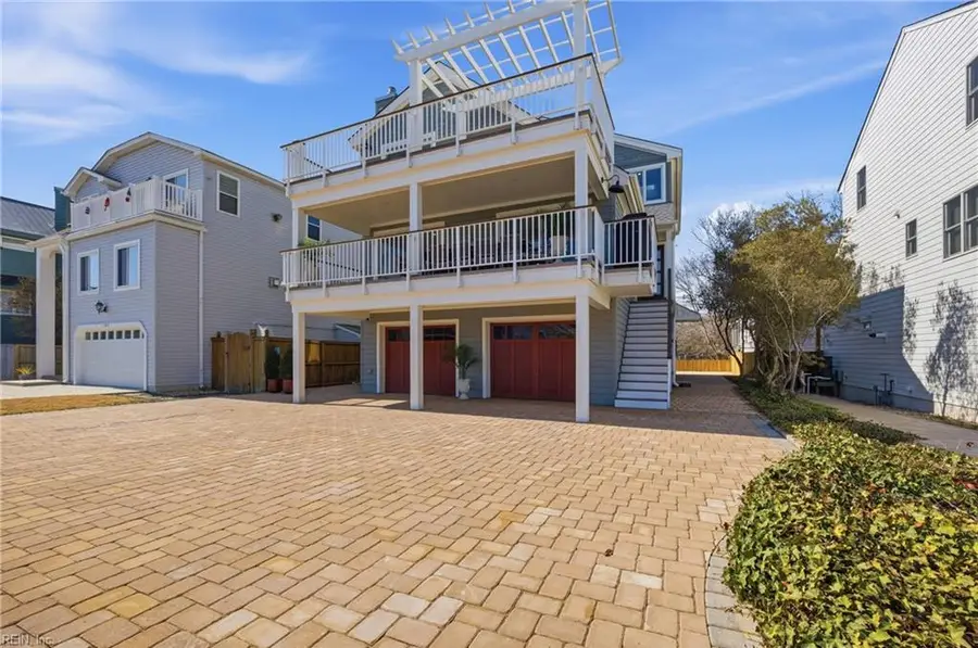 713 Vanderbilt Avenue, Virginia Beach, VA 23451 - #2