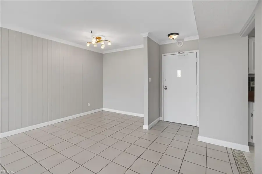 3288 Page Avenue #702, Virginia Beach, VA 23451 - #3