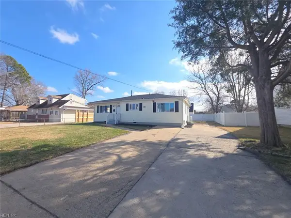 4833 Linshaw Lane, Virginia Beach, VA 23455