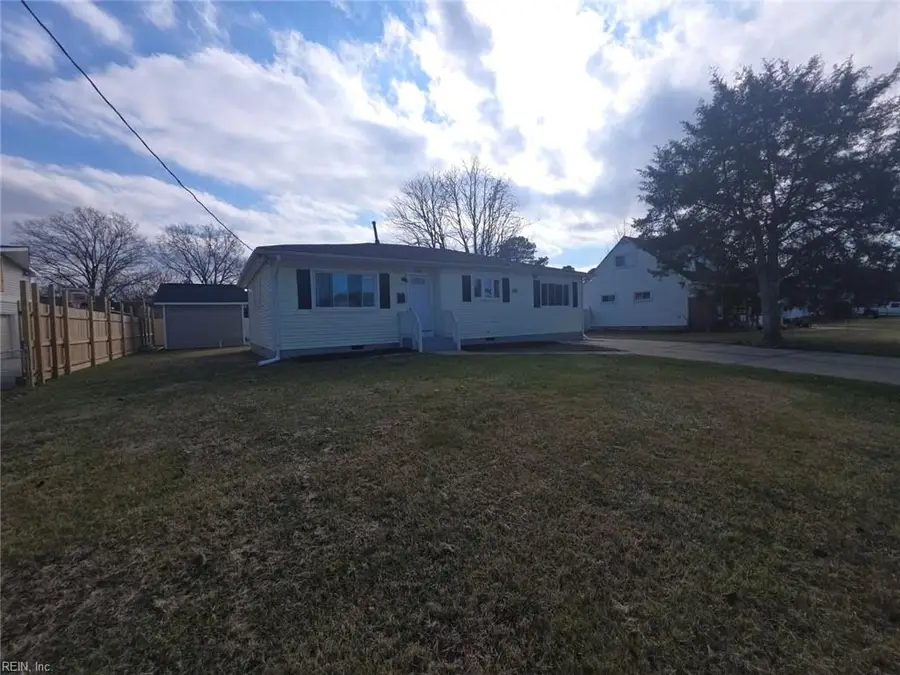 4833 Linshaw Lane, Virginia Beach, VA 23455 - #2