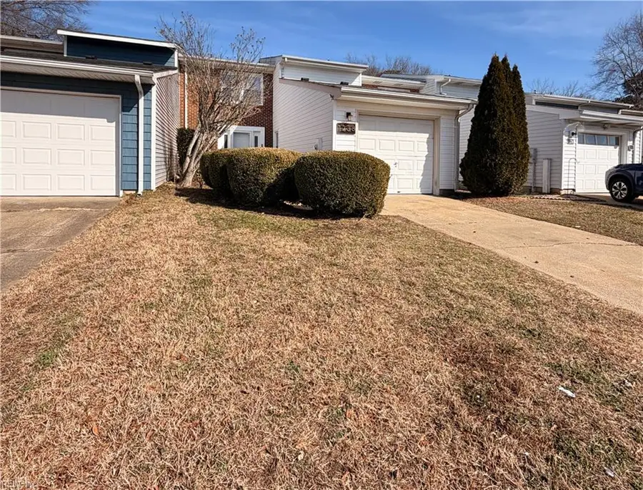 1238 Captain Adams Court, Virginia Beach, VA 23455 - #2