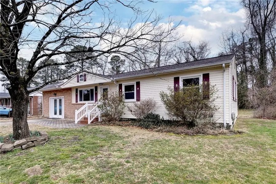 105 Carraway Terrace, Yorktown, VA 23692 - #3