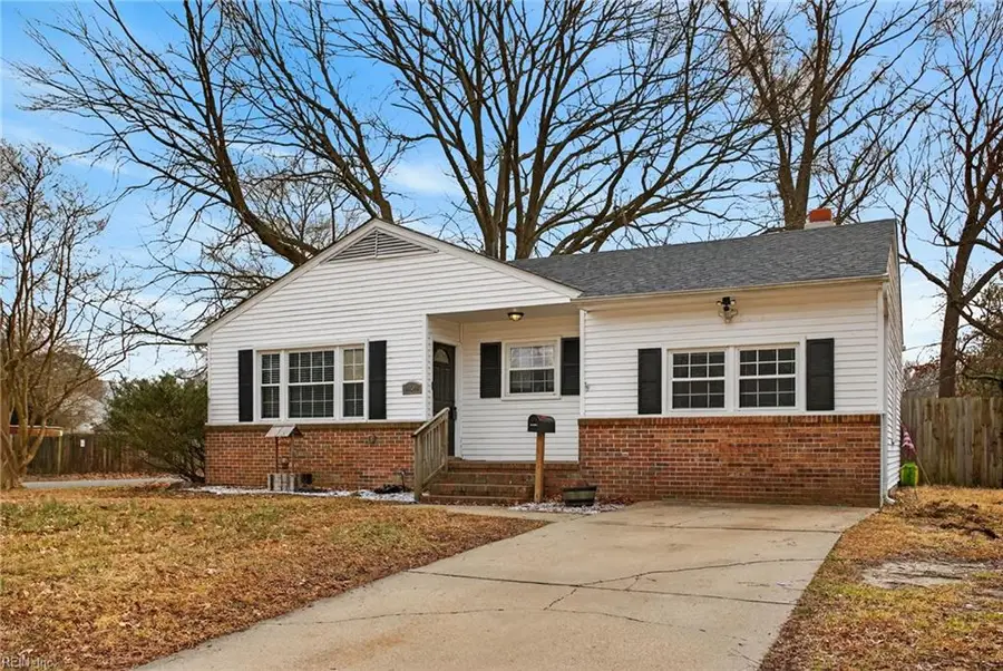 264 Exeter Road, Newport News, VA 23602 - #2