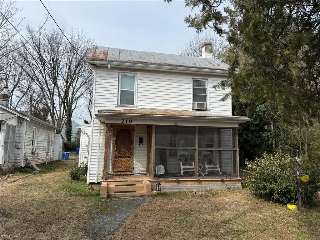 219 Spruce Street, Suffolk, VA 23434 - #1