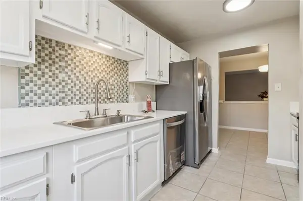 2502 Longleaf Court, Virginia Beach, VA 23454