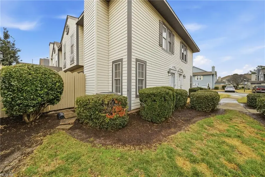 125 Castilian Drive, Virginia Beach, VA 23462 - #2