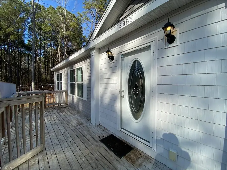 4453 Ennisdale Drive, Smithfield, VA 23430 - #2