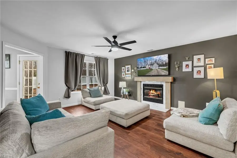 821 Shipton Court, Chesapeake, VA 23320 - #3