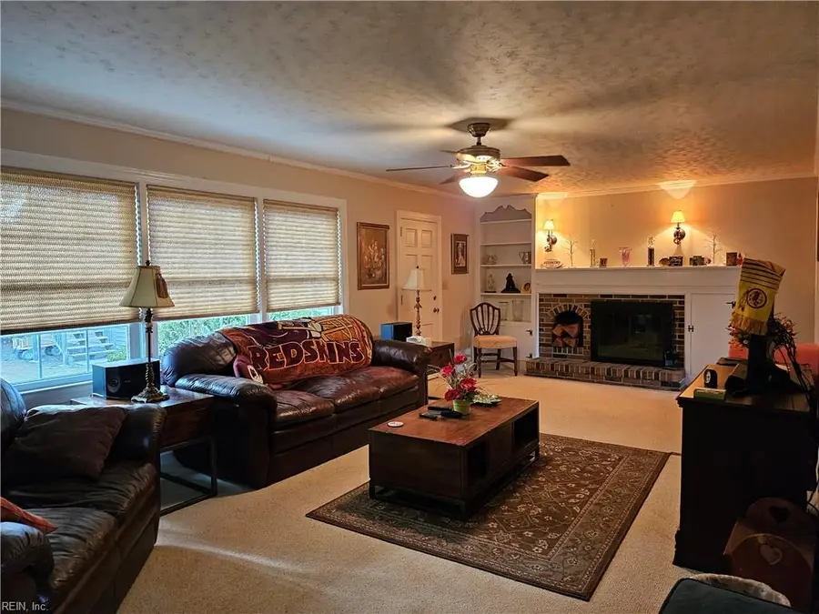 107 Cherry Point Drive, Yorktown, VA 23692 - #2