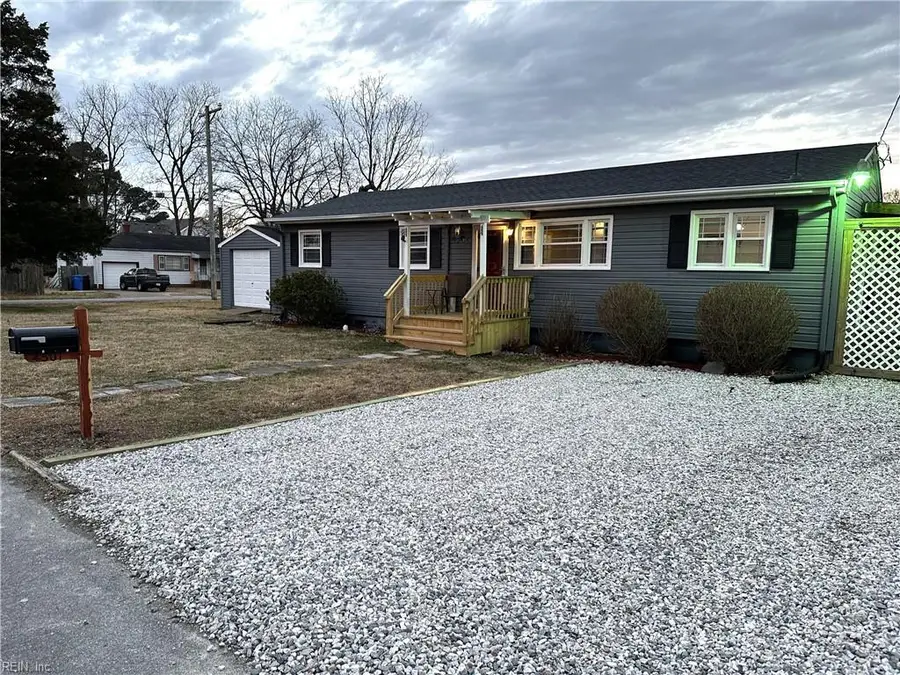 4501 Clipperton Street, Chesapeake, VA 23320 - #2