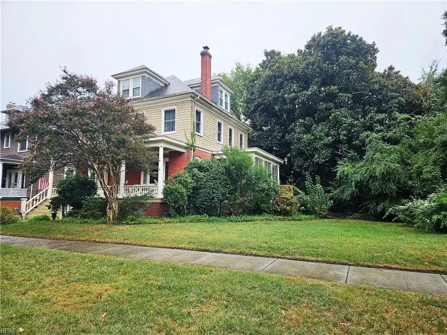215 E 39th Street, Norfolk, VA 23504 - #3