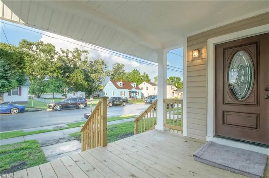621 Fairland Avenue, Hampton, VA 23661 - #2