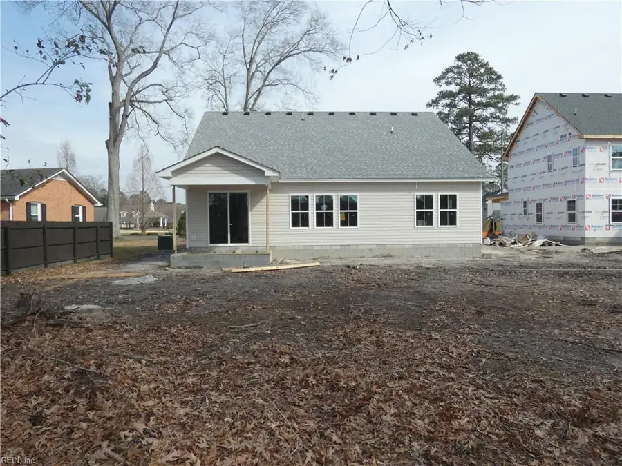 702 Argyll Street, Chesapeake, VA 23320 - #3