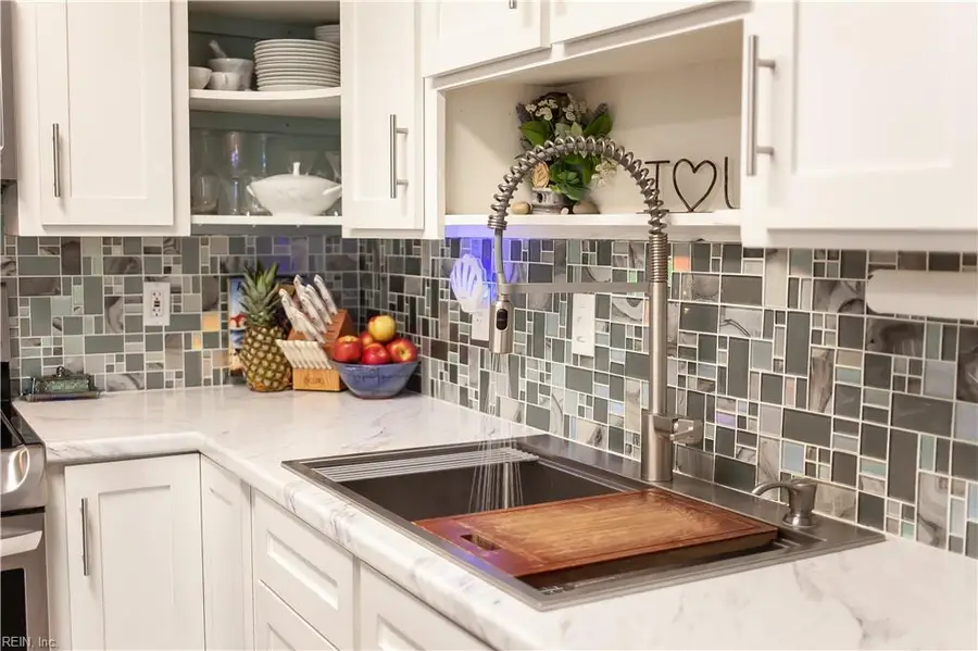 446 Beaumont Street, Hampton, VA 23669 - #3