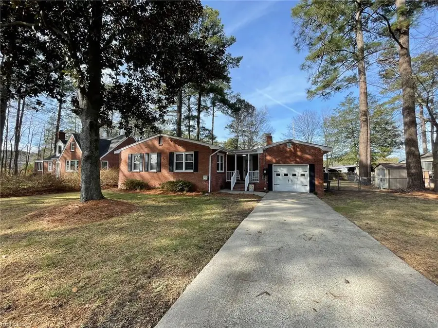 120 Causeway Drive, Chesapeake, VA 23322 - #2