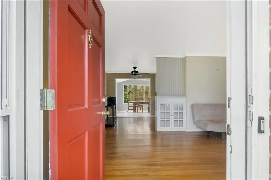 40 Camelot Court, Newport News, VA 23602 - #3