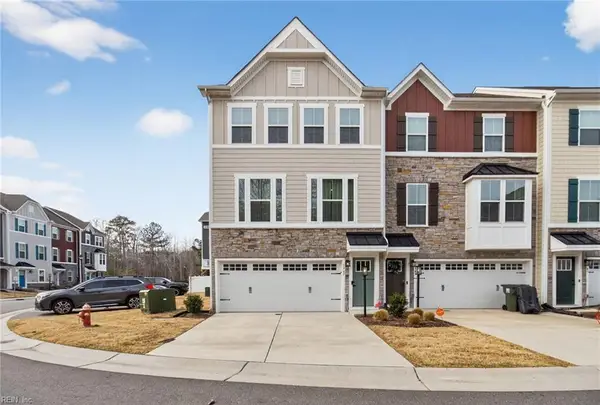 1747 Ark Royal Road, Chesapeake, VA 23323