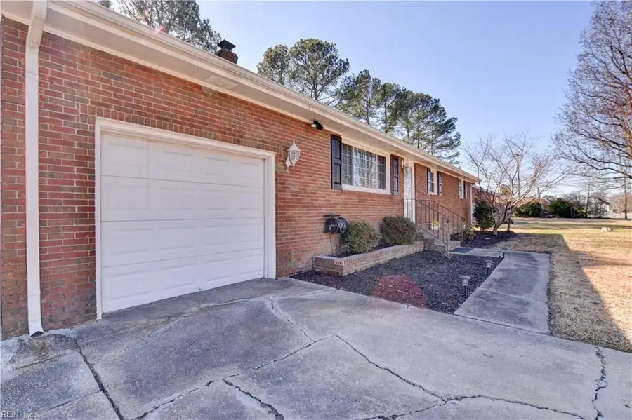 113 Thrasher Road, Chesapeake, VA 23320 - #2
