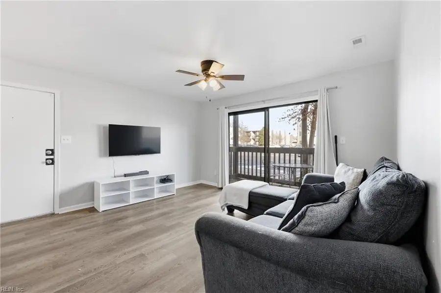 73 Wells Court, Hampton, VA 23666 - #2