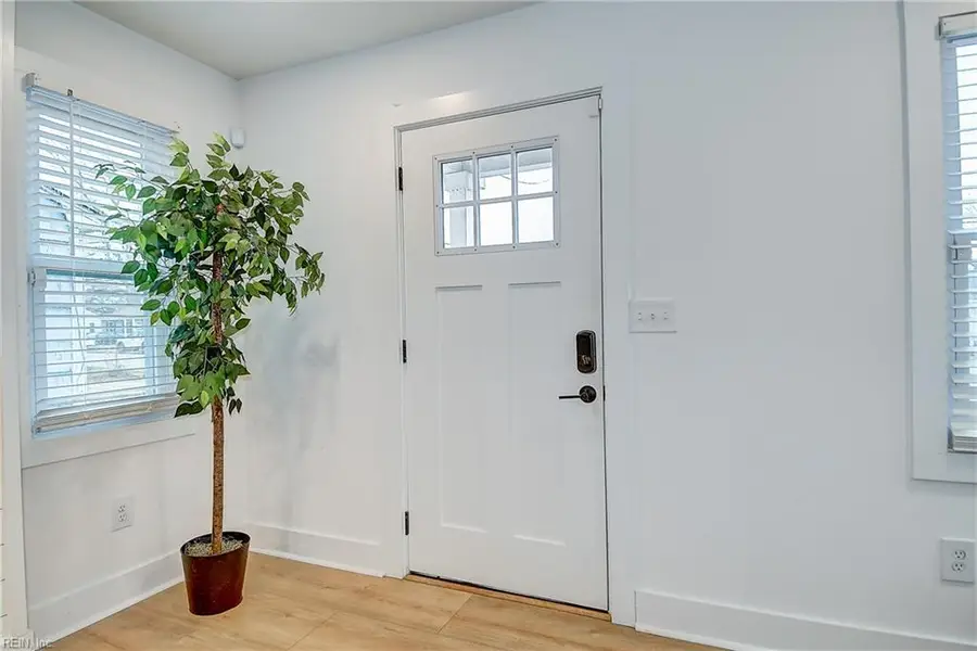 1928 Long Green Ln, Hampton, VA 23663 - #2