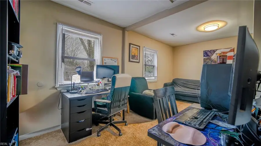 60 Sycamore Avenue, Newport News, VA 23607 - #3
