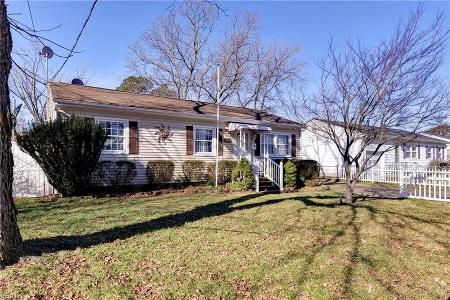 8513 Orcutt Avenue, Hampton, VA 23605 - #2