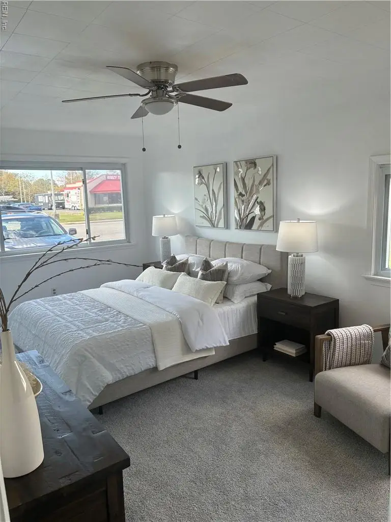 220 S Rosemont Road, Virginia Beach, VA 23452 - #3