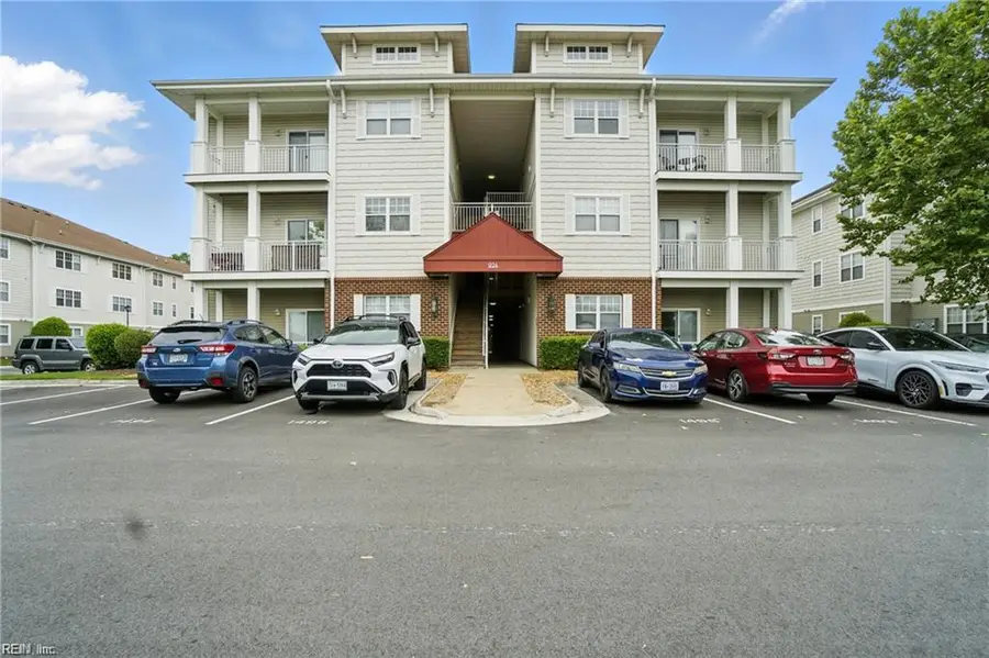 924 Southmoor Drive #204, Virginia Beach, VA 23455 - #3