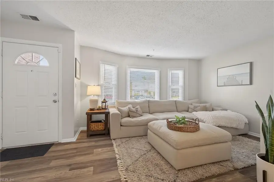 1048 Bryce Lane, Virginia Beach, VA 23464 - #3