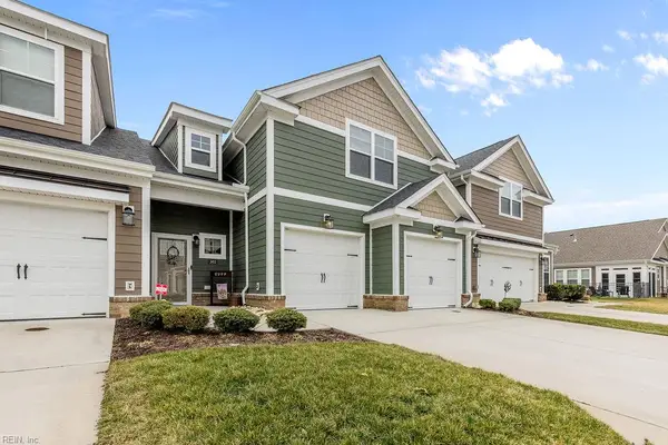 202 Thornwood Drive, Suffolk, VA 23435