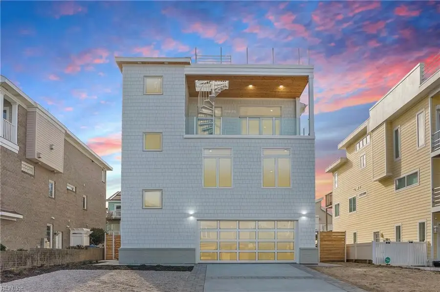 647 S Atlantic Avenue, Virginia Beach, VA 23451 - #2