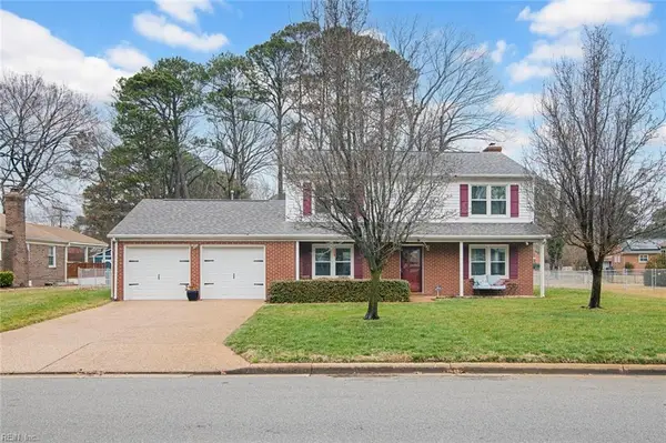 9 Colonial Acres Drive, Hampton, VA 23664