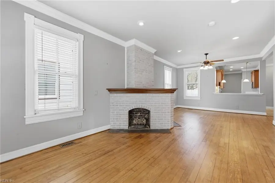 447 Dinwiddie Street, Portsmouth, VA 23704 - #2