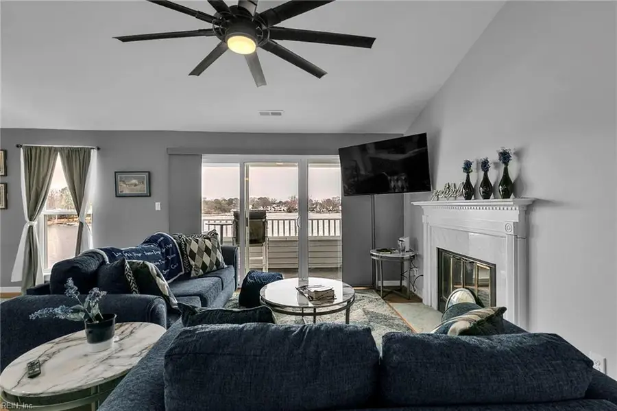 212 Dockside Drive #C, Hampton, VA 23669 - #3