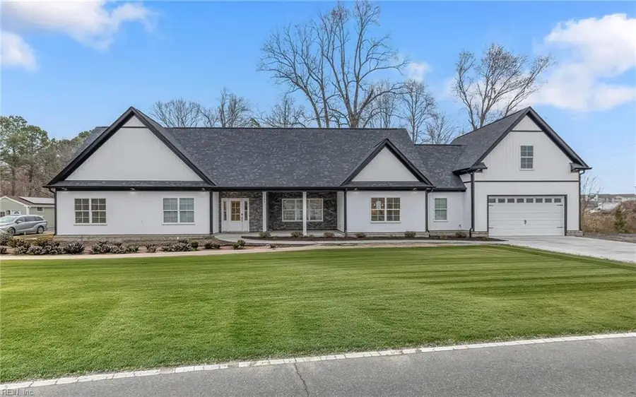 1146 Lindale Drive, Chesapeake, VA 23320 - #3